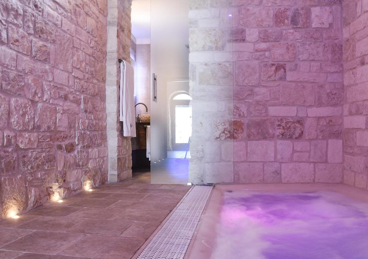 אלברובלו Trulli E Puglia Luxury Suite מראה חיצוני תמונה